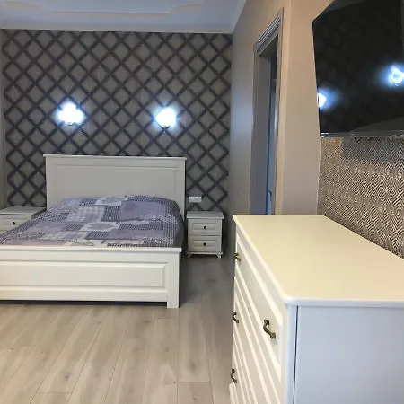 Apartment Каманина 16-А/1 Жемчужина 27 *
